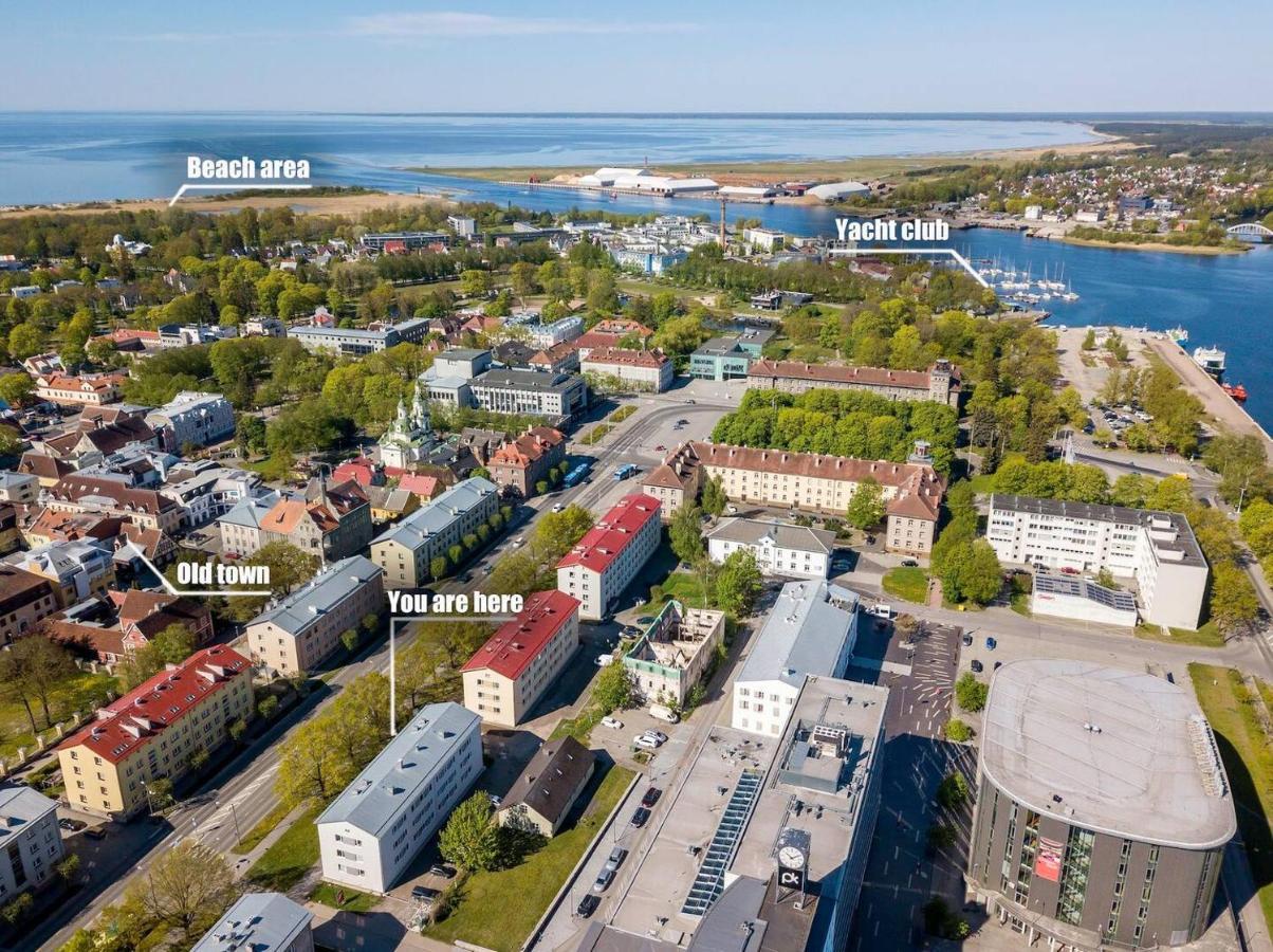 Studio In The Heart Of Paernu, Free Parking! Buitenkant foto