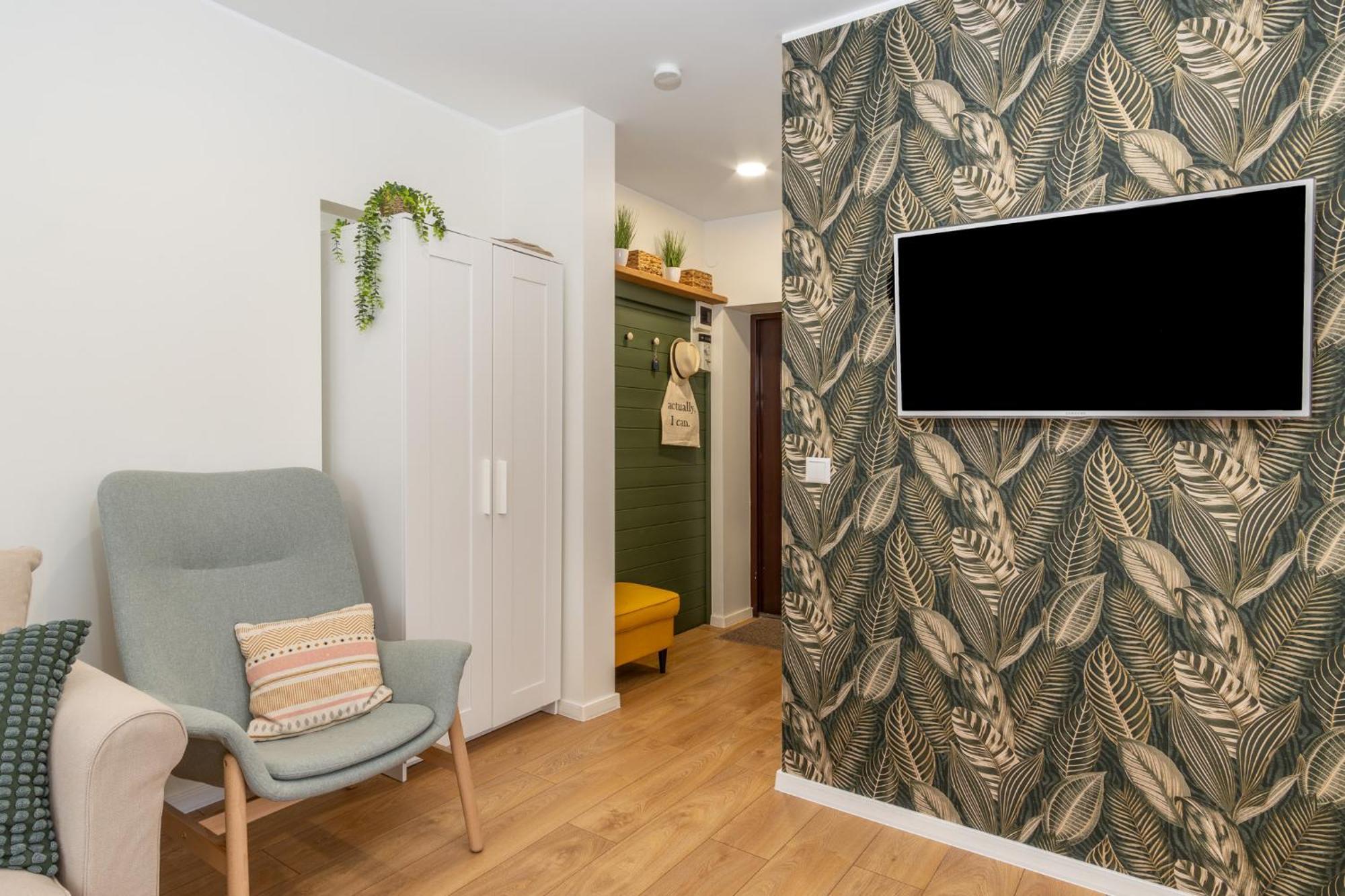 Studio In The Heart Of Paernu, Free Parking! Buitenkant foto
